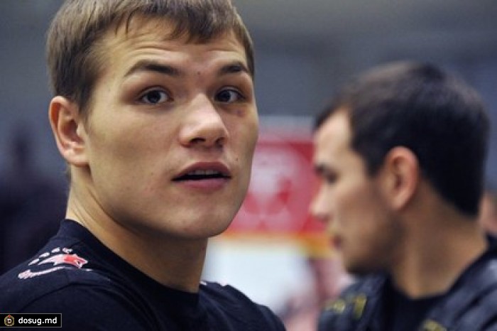 Федор Чудинов защитил титул чемпиона мира по версии WBA