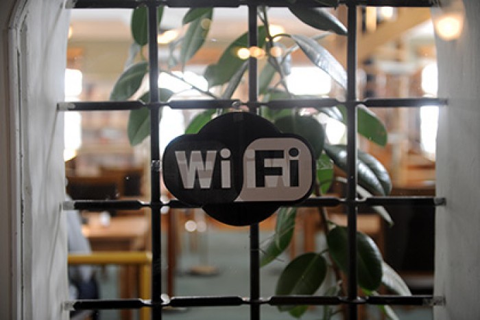 Юным хакерам предложили заменить тюрьму на глушилки для Wi-Fi