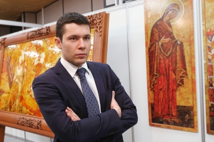 Калининградский губернатор предложил сломать пальцы создателям объектов ЧМ-2018