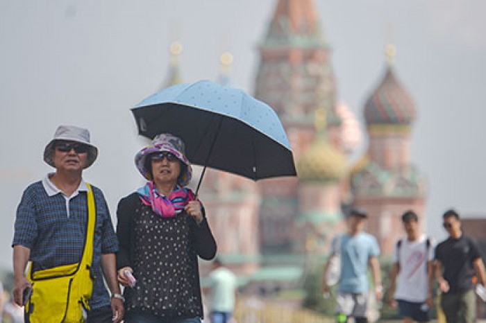 Китайских туристов назвали главными любителями Москвы