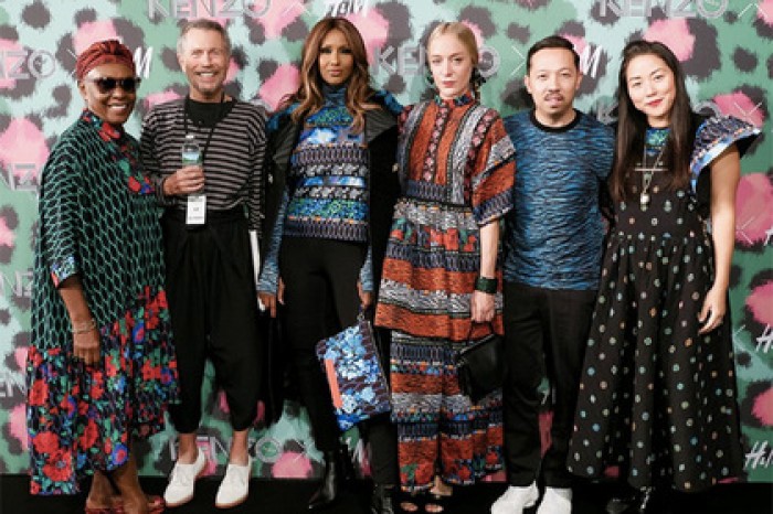 Коллаборацию Kenzo x H&M представили танцоры и трубачи