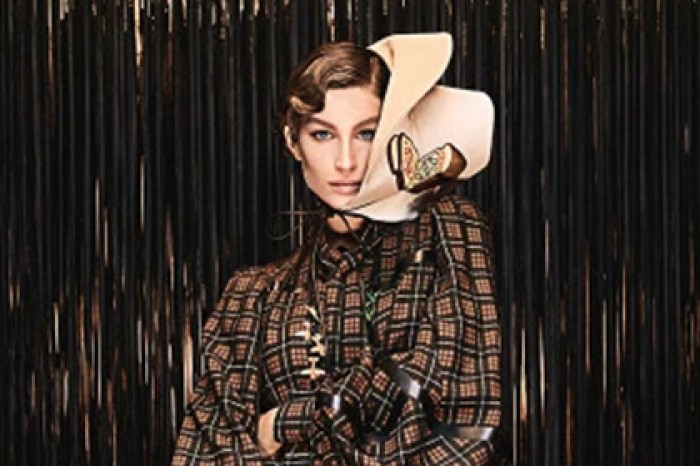 Loewe снял в рекламе 36-летнюю Жизель Бундхен