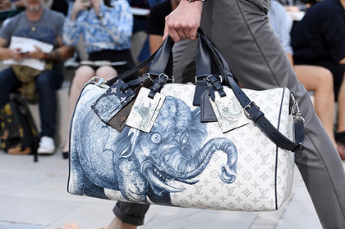 Louis Vuitton объединился с художниками-концептуалистами