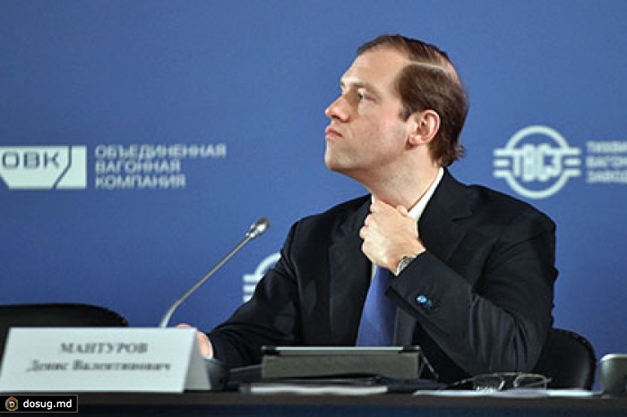 Мантуров предсказал снижение цен после ограничения госзакупок импортных лекарств