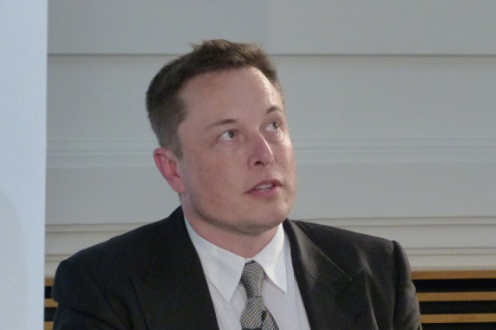 Маск назвал предельное число запусков возвращаемой ступени Falcon