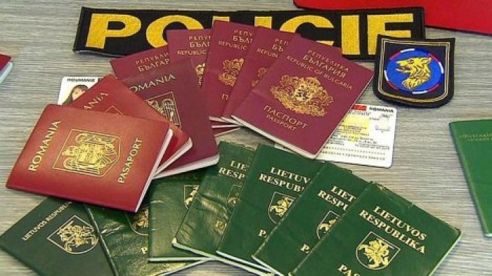 Мастерскую по изготовлению ложных документов ЕС нашли в Сербии