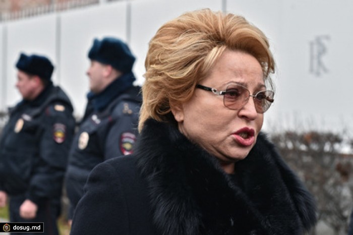 Матвиенко объяснила причины присутствия на заседании в Минске в шубе