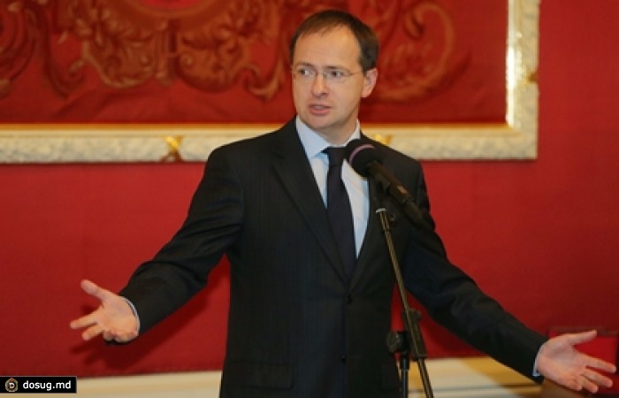 Мединский причислил Довлатова к выдающимся литераторам XIX века