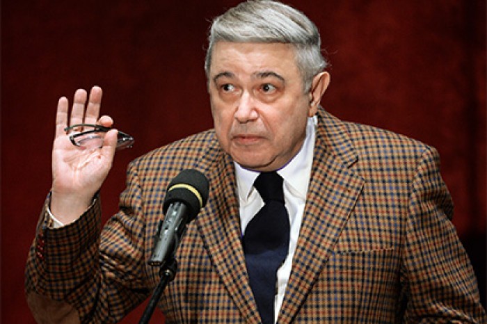 МИД рекомендовал НАТО обратить внимание на выступление Петросяна