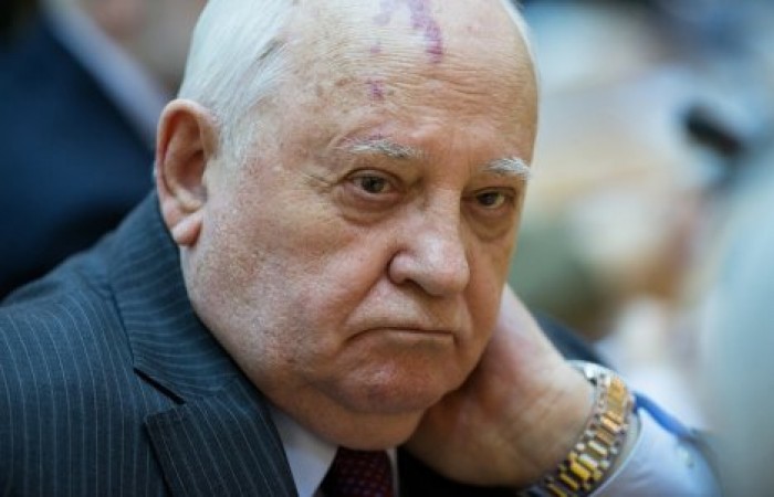 Михаилу Горбачеву запретили въезд в Украину на пять лет