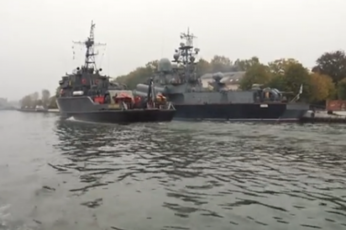 Минобороны опубликовало видео стрельб боевых пловцов