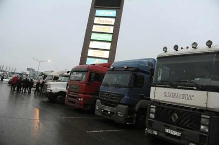 Минтранс предложил запретить выезд из России фурам за долги по «Платону»