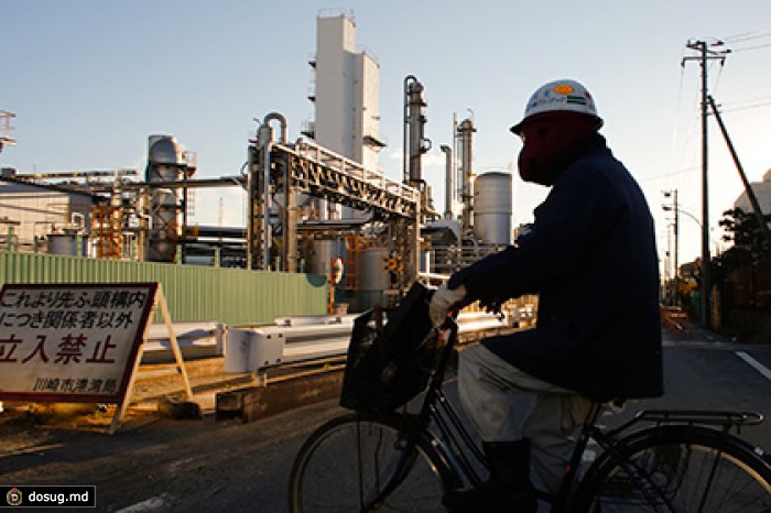 Мировые цены на нефть опять снизились