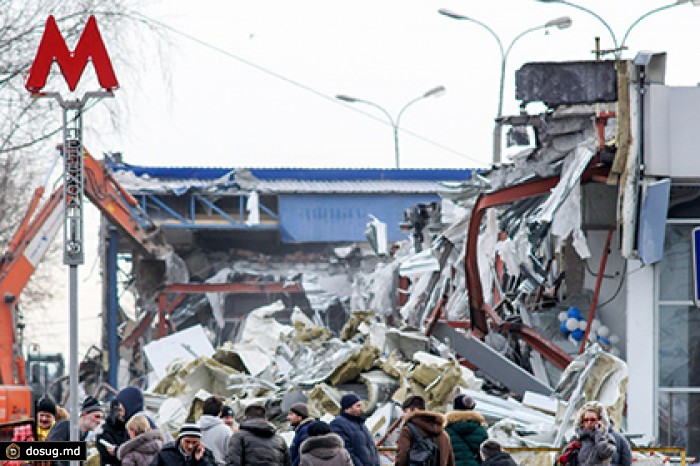 На месте снесенного в Москве самостроя предложили построить платные парковки