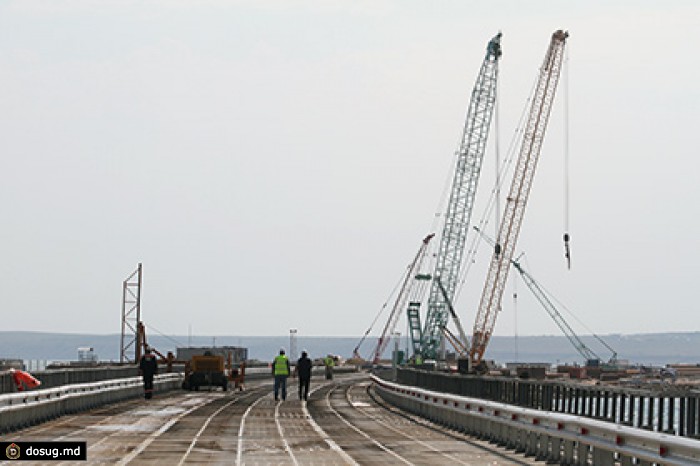 Началось строительство свайного фундамента Крымского моста