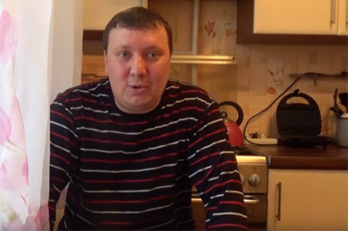 Напоивший школьницу ради подписчиков Леха Хомяк обвинил девушку «в подставе»