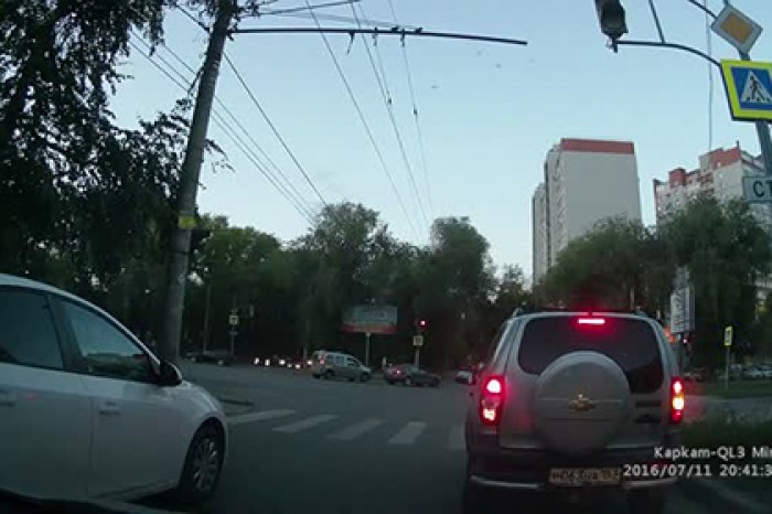 На улицах Самары обнаружили «автомобиль Джеймса Бонда»