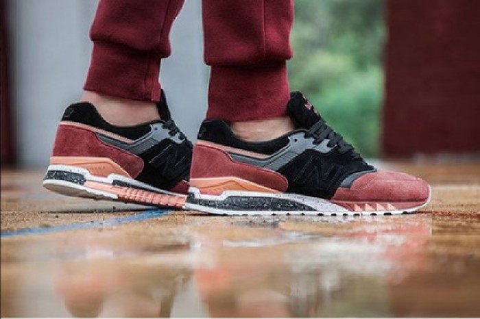 New Balance сделал кроссовки в честь сумчатого волка