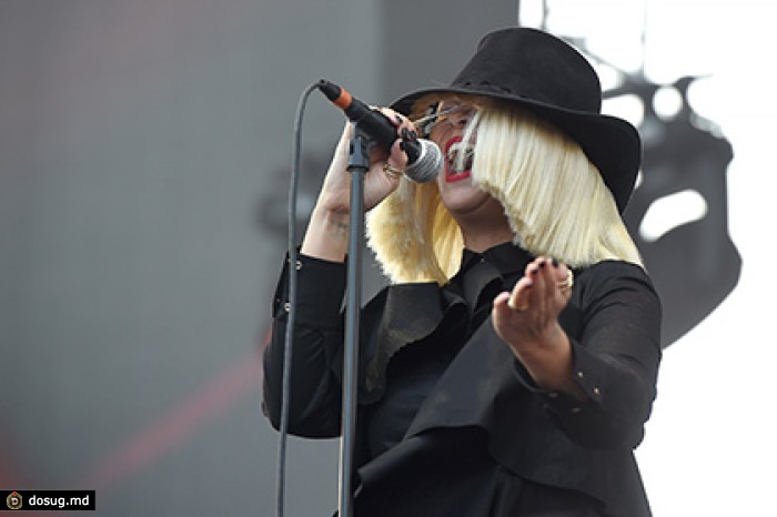 Новый альбом Sia стартовал с первой строчки в чартах российского iTunes
