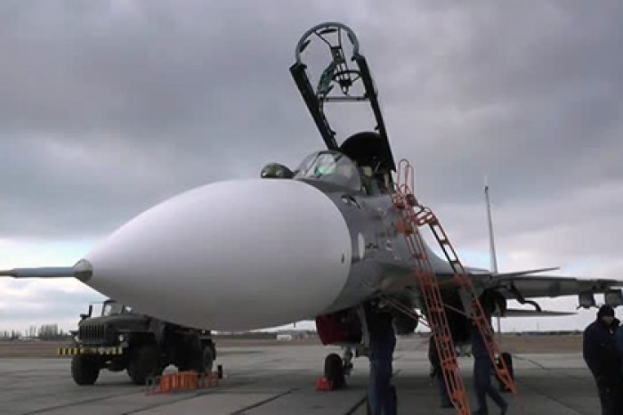 Опубликована съемка нового Су-30СМ на крымском аэродроме