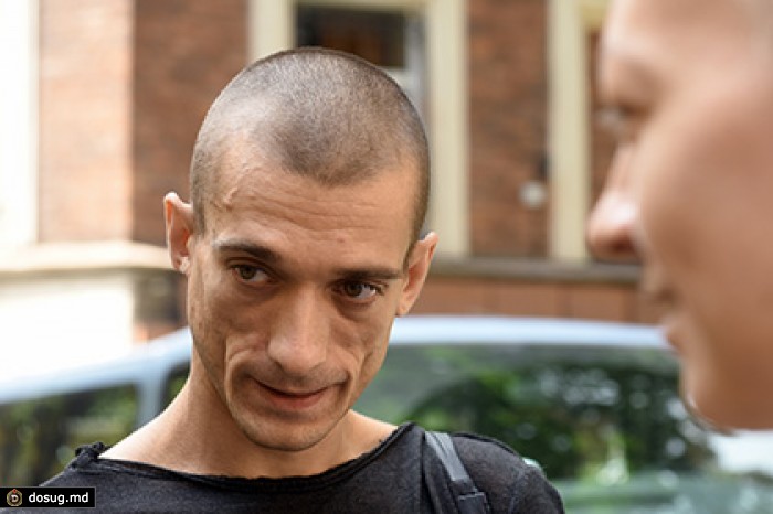 Павленского обвинили в вандализме по мотивам идеологической ненависти