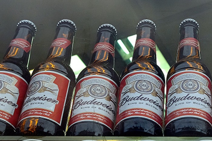 Пиво Budweiser переименуют в America