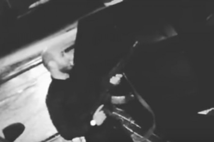 Полиция начала проверку после появления видео со стрельбой в центре Москвы