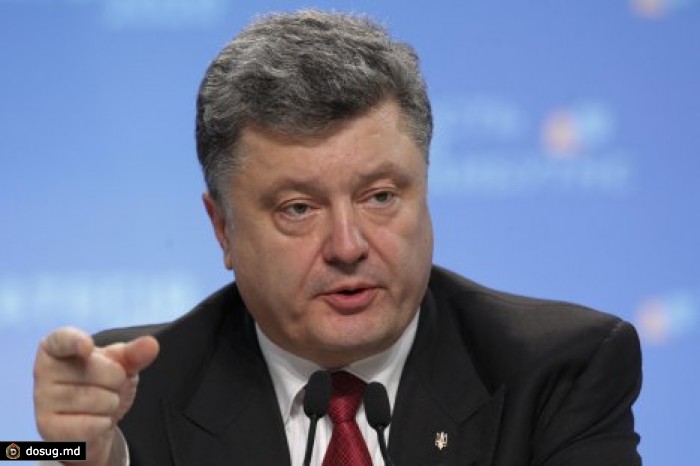 Порошенко обещает восстановить контроль над Донбассом в 2016 году