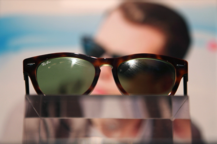 Производитель очков Ray-Ban стал спонсором команды «Формулы-1»