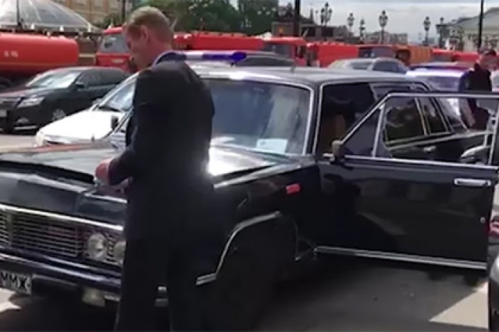 Против угнавших «Чайку» у подчиненных Чайки возбуждено дело