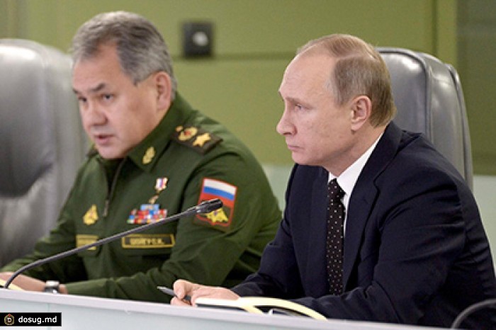 Путин похвалил ведущих бомбардировки в Сирии военных