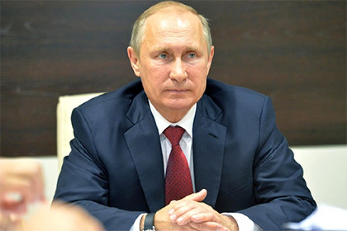 Путин назвал развитие гражданского судостроения стратегической задачей