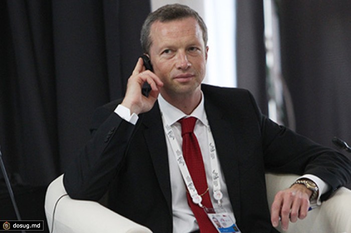 Ректора ДВФУ обвинили в злоупотреблениях на 20 миллионов рублей