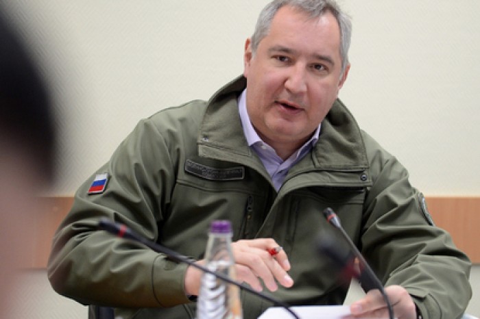 Рогозин предложил до зубов оснастить Росгвардию высокоточным оружием