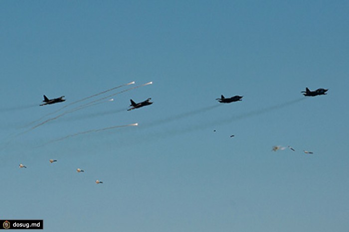 Российские Су-24М и Су-25 уничтожили пункт управления ИГ
