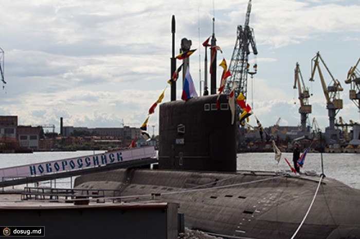 Российский ВМФ возобновил использование алжирского порта Оран