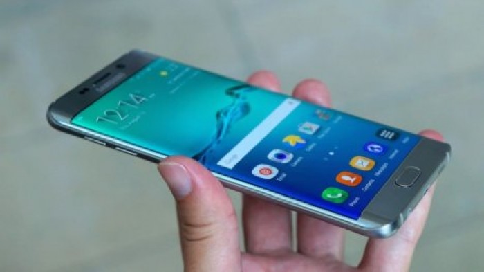 Samsung может отозвать все свои Galaxy Note 7 из-за проблем с батареей