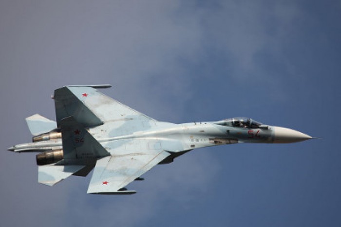 СМИ опять нашли американский самолет-разведчик у российских границ