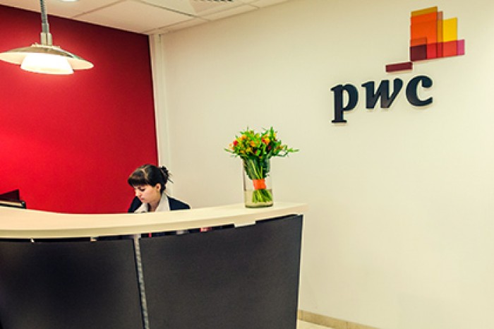 СМИ сообщили причину выемки документов в московском офисе PricewaterhouseCoopers