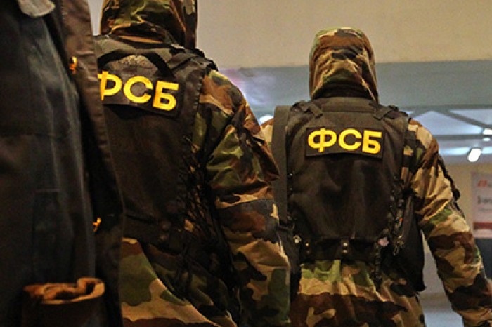 СМИ узнали о ранении российского военного в перестрелке с диверсантами в Крыму