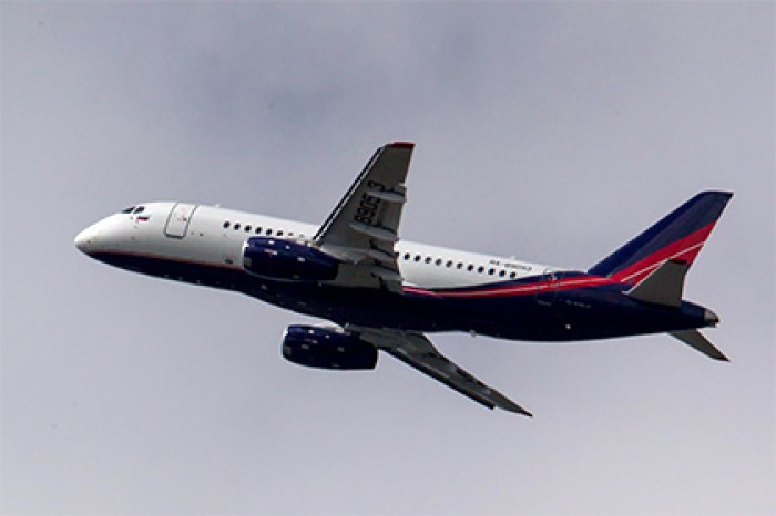 Сопровождающие первых лиц России делегации пересадят на Superjet