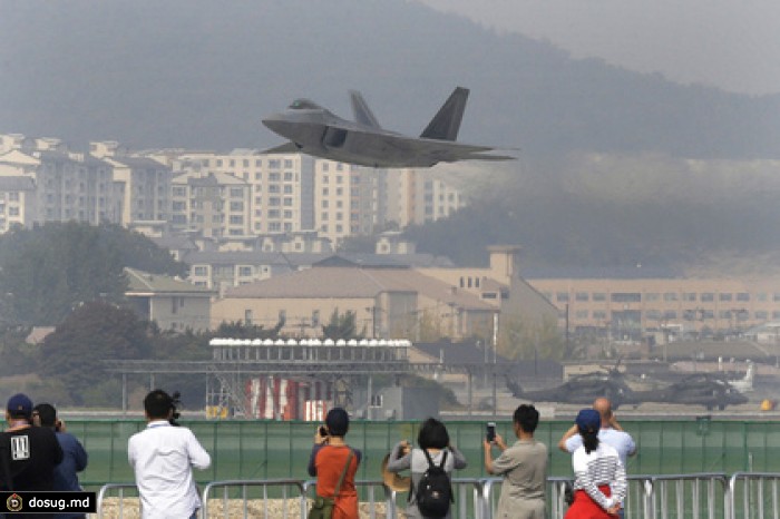 США поддержат Южную Корею полетом истребителей F-22