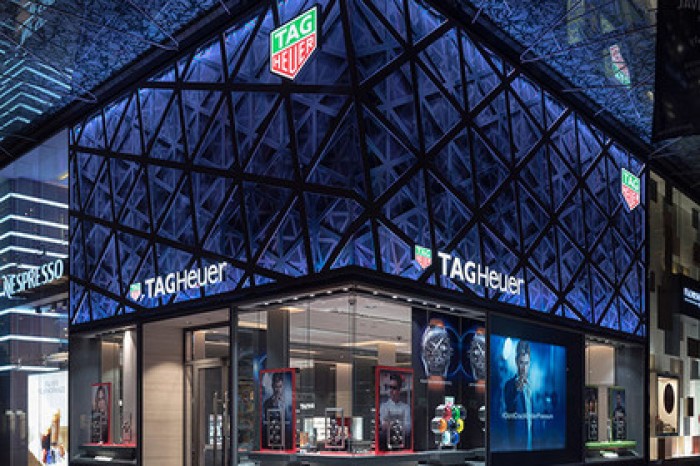 TAG Heuer показал новую дизайн-концепцию розничной сети
