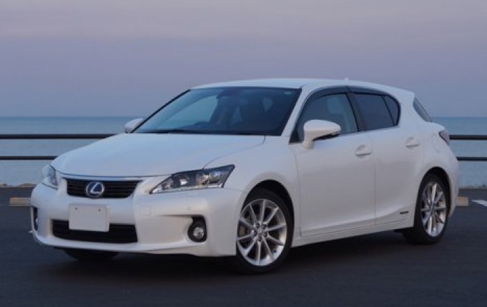 Toyota отзывает 1,43 миллиона автомобилей по всему миру