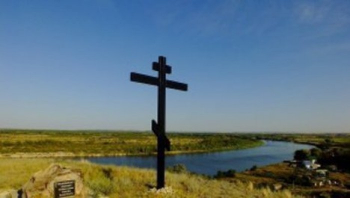 Туриста убило молнией, когда он делал селфи у Поклонного креста под Волгоградом