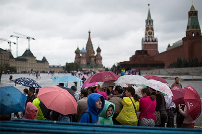 Туроператоры раскрыли серую схему вывода денег из России в Китай
