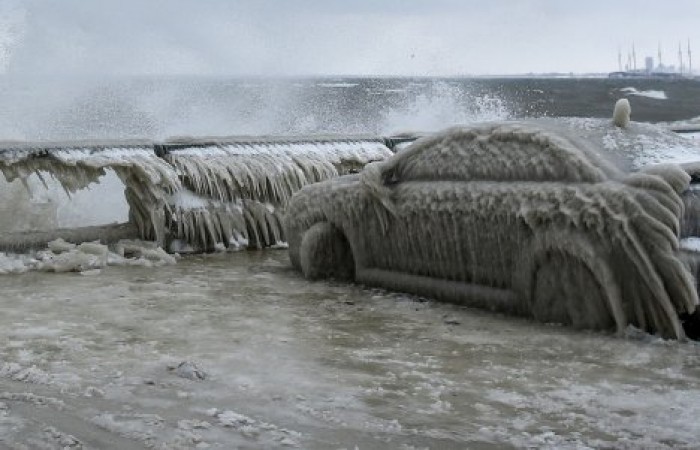 У берегов Болгарии замерзает Черное море