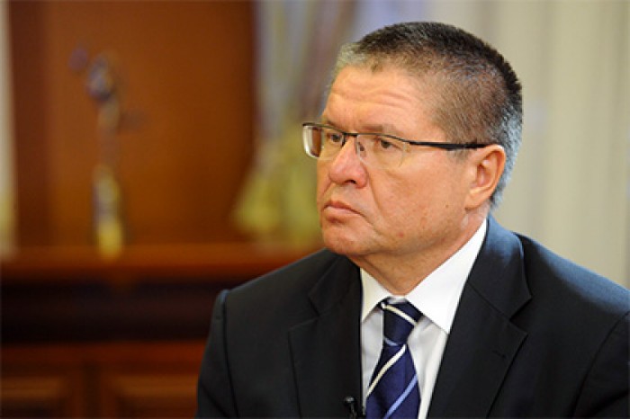 Улюкаев пожелал стать колумнистом