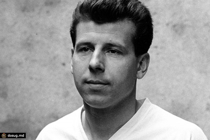 Умер обладатель «Золотого мяча» 1962 года