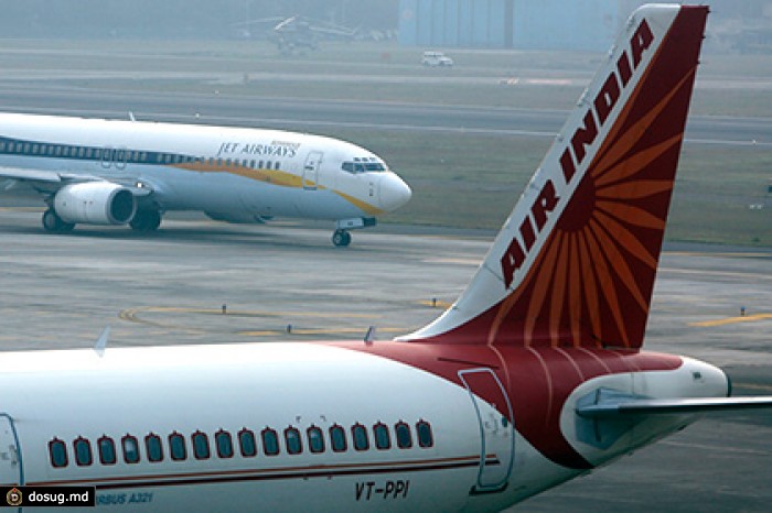 В Домодедово из-за впавшего в кому пассажира экстренно сел самолет Air India